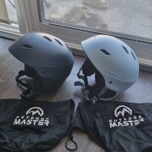 Outdoor Master Skii / Snowboard Helmet